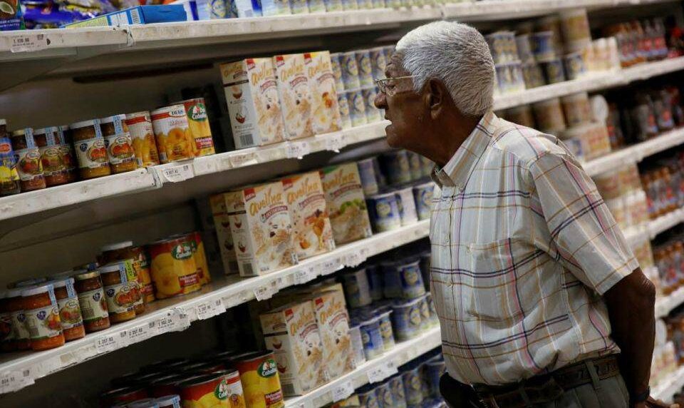 Familia necesita 140,3 salarios mínimos para comer en Venezuela