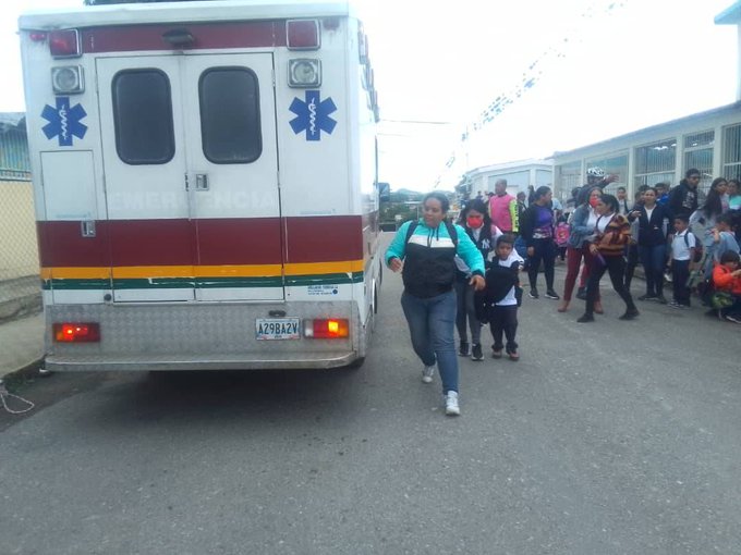 50 personas intoxicadas en escuela de Lara