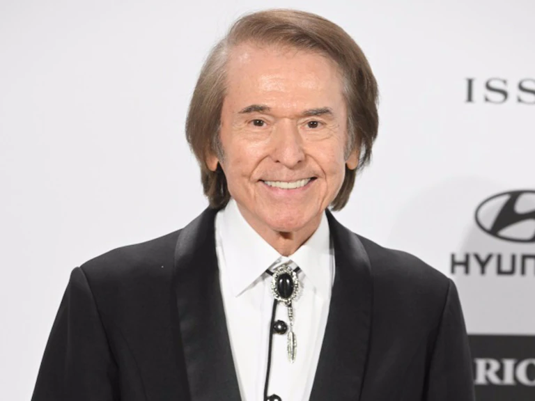 Raphael hospitalizado por fallo cerebrovascular