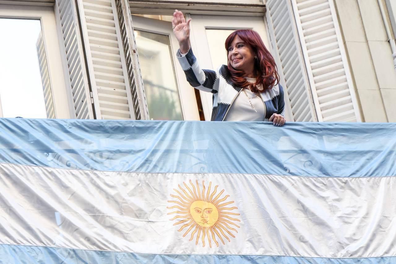 Cristina Kirchner: Ordenan pericia sobre su patrimonio en investigación