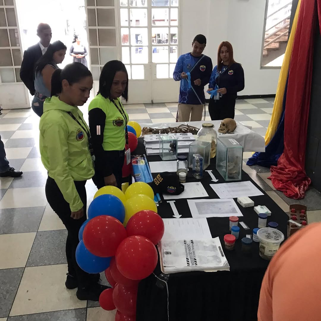 Senamecf Lara presentó su primera Expo Científica Forense