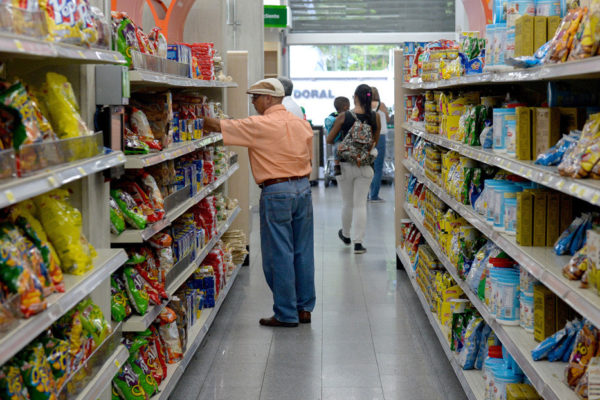 Pagos fraccionados aumentan 15% las ventas en supermercados venezolanos, según ANSA